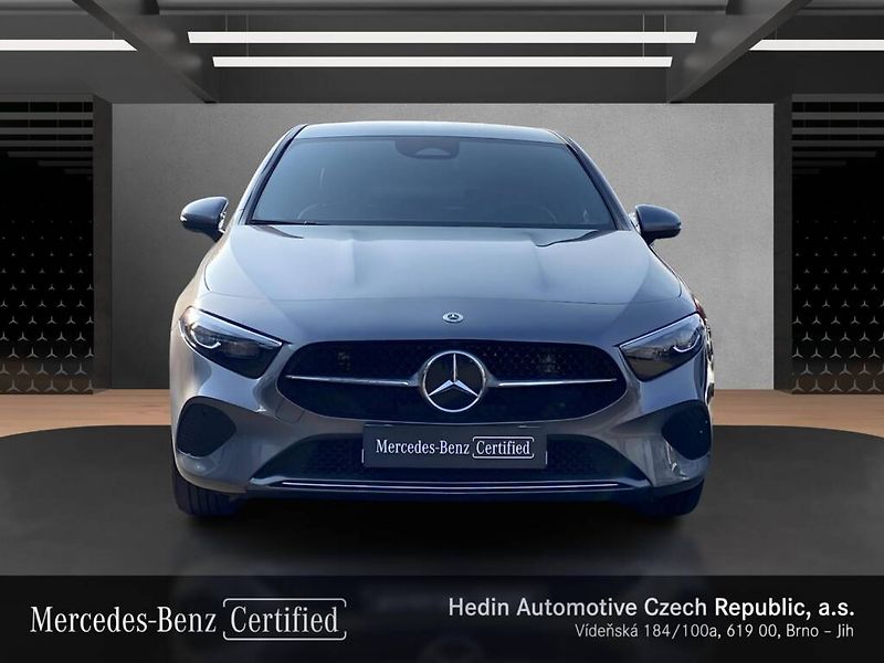 Mercedes-Benz Třídy A (2025) 200 - fotka 8 z 26