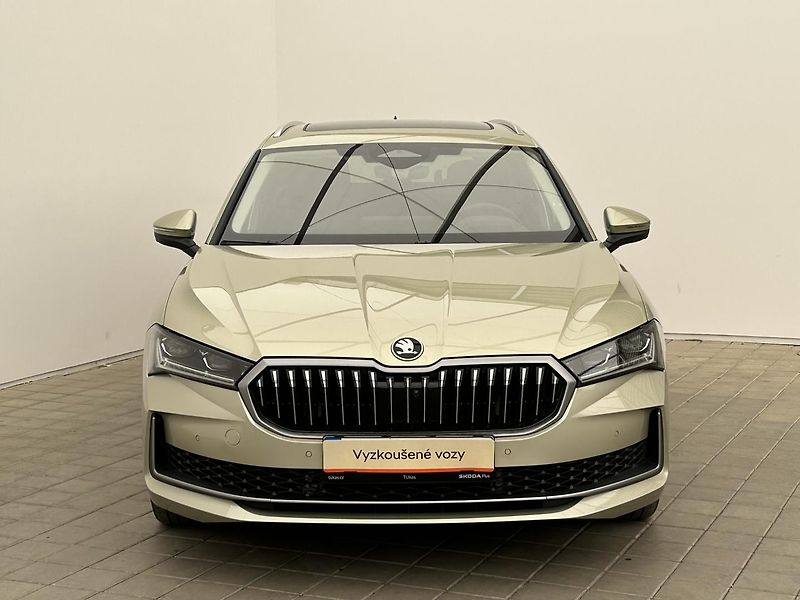 Škoda Superb 2.0 TDI 4x4 L & K - fotka 4 z 31