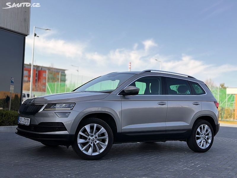 Škoda Karoq 1.5 tsi 110 kw/STYLE/manual - fotka 3 z 21