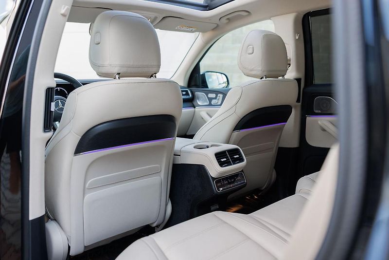 Mercedes-Benz GLS (2024) GLS 450d 4Matic AMG Line - fotka 48 z 64