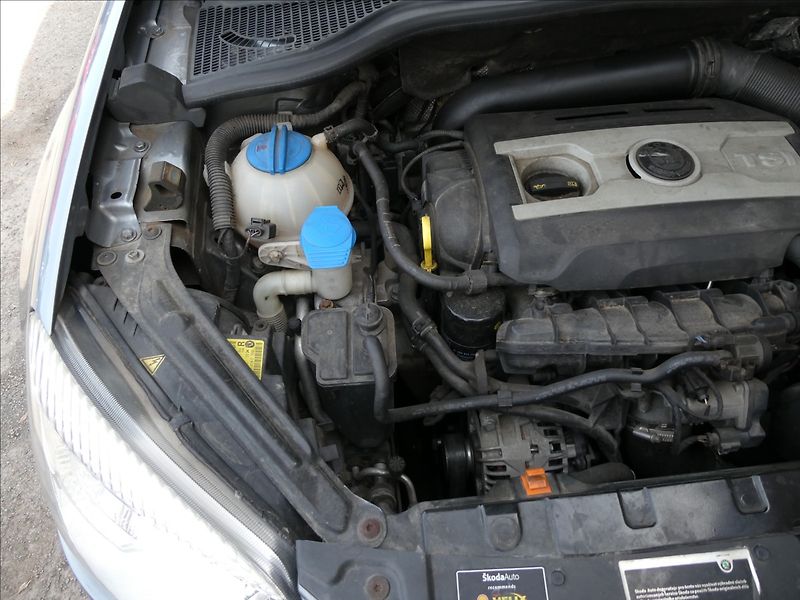 Škoda Yeti 1,8 TSI 118 kW Experience 4x4 - fotka 34 z 49
