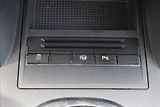 Volkswagen Touran 1,4 i 103KW AUTOMAT TAŽNÉ NAVI - náhled 35