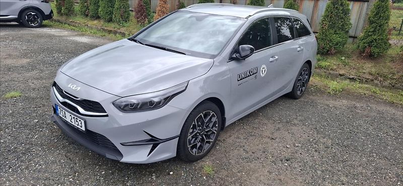Kia Ceed 1,5 T-GDi SW Edice 30 - fotka 2 z 5