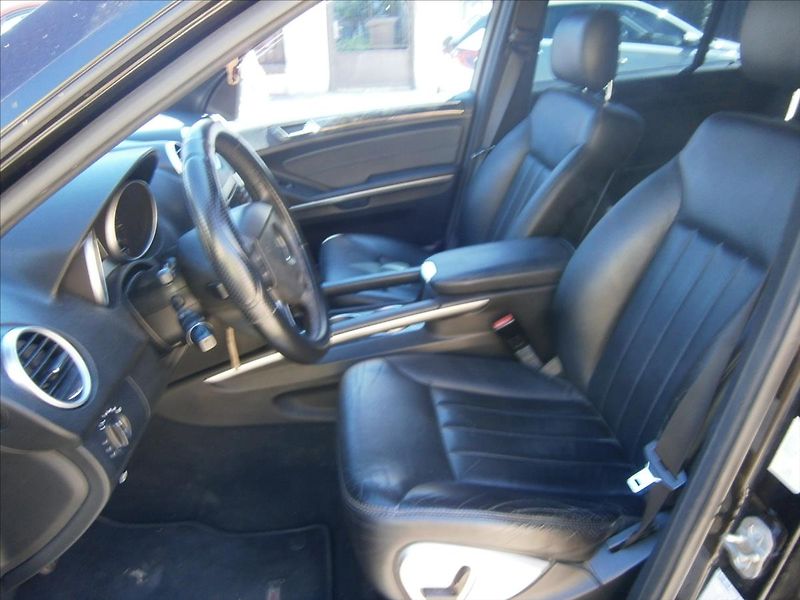 Mercedes-Benz Třídy M 3,5 350 4-MATIC 164 - fotka 8 z 14