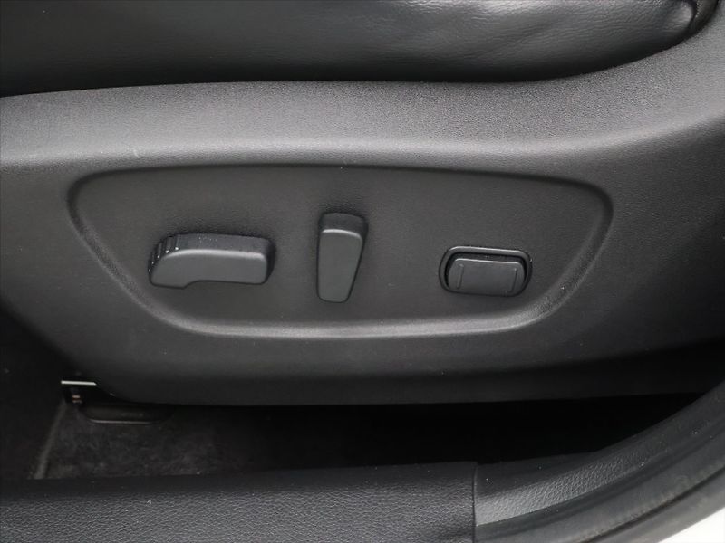 Nissan X-Trail 1,6 dCi 130kw 4WD Kůže Panoram - fotka 17 z 35