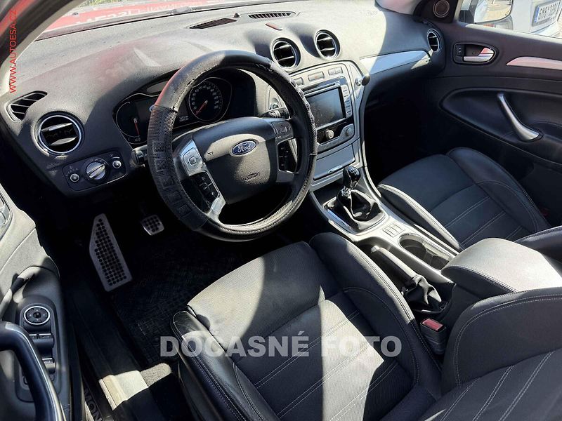 Ford Mondeo (2010) 2.0TDCi, autoAC - fotka 3 z 3
