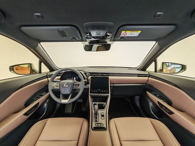 Lexus LBX 1.5 Hybrid Elegant TECH - fotka 15 z 41
