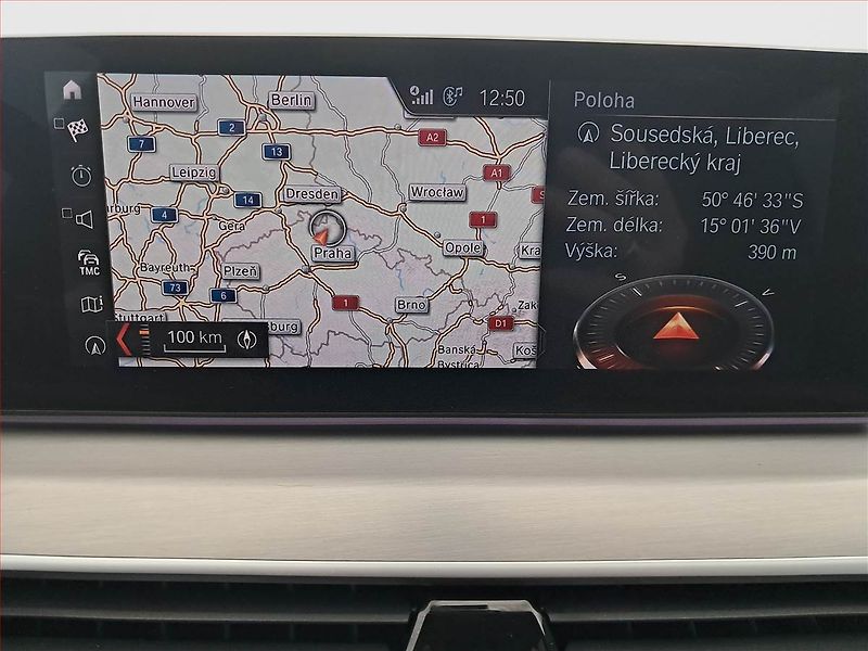 BMW Řada 5 (2018) M Sport 520d xDrive - fotka 13 z 17