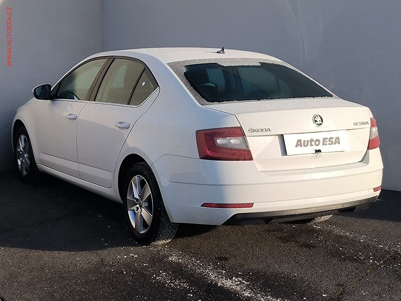 Škoda Octavia (2018) 1.6 TDi, ČR, LED, navi - fotka 6 z 22
