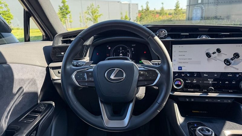 Lexus RZ 450e 450e LUXURY DIRECT4 - fotka 10 z 26