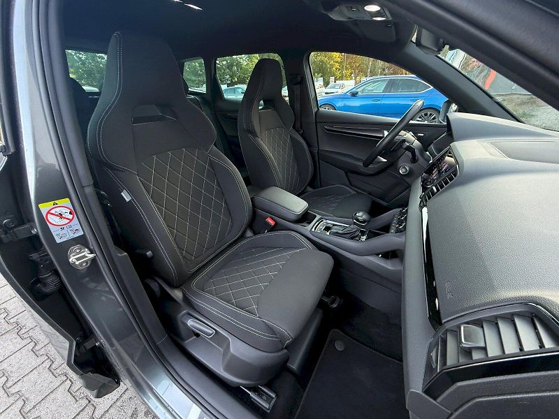 Škoda Karoq (2025) 1.5 TSI 110 kW DSG SportLine - fotka 26 z 27