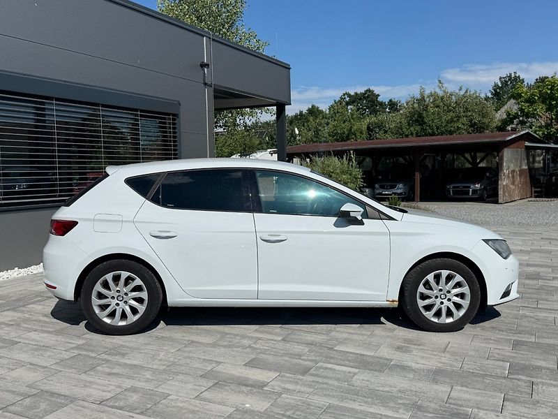 Seat Leon (2013) 1.4 TSI 90kW - fotka 4 z 44