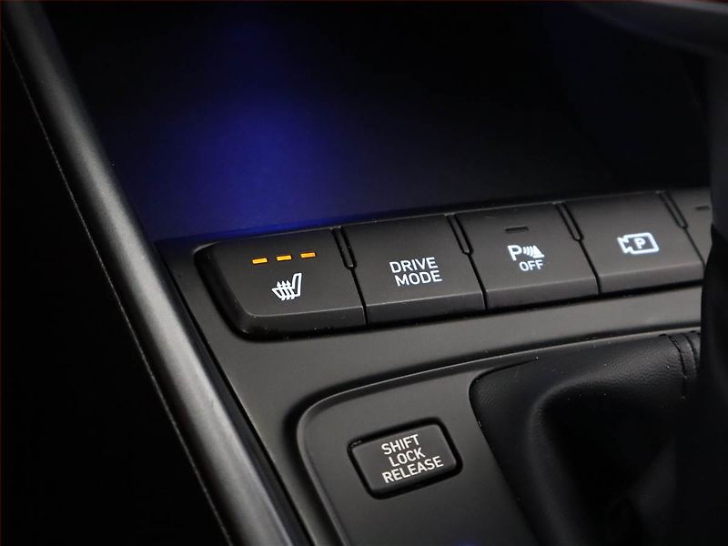 Hyundai Bayon (2024) 1.0 T-GDI - fotka 18 z 21
