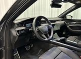 Audi Q8 e-tron 55 Q 360k Pano Matrix 4 zóny   - náhled 9