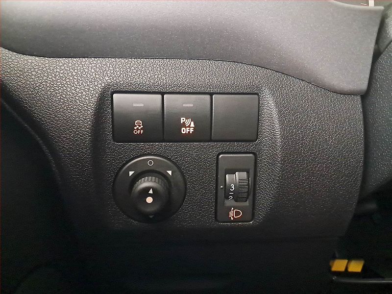 Citroën Berlingo (2017) XTR 1.6 BlueHDi, 5Míst, ČR - fotka 16 z 16