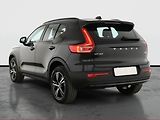 Volvo XC40 (2026) B3 - náhled 3