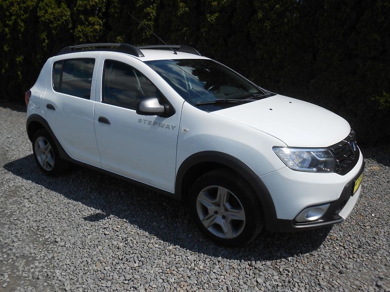 Dacia Sandero STEPWAY,NAVI,KAMERA,LED! - fotka 4 z 44