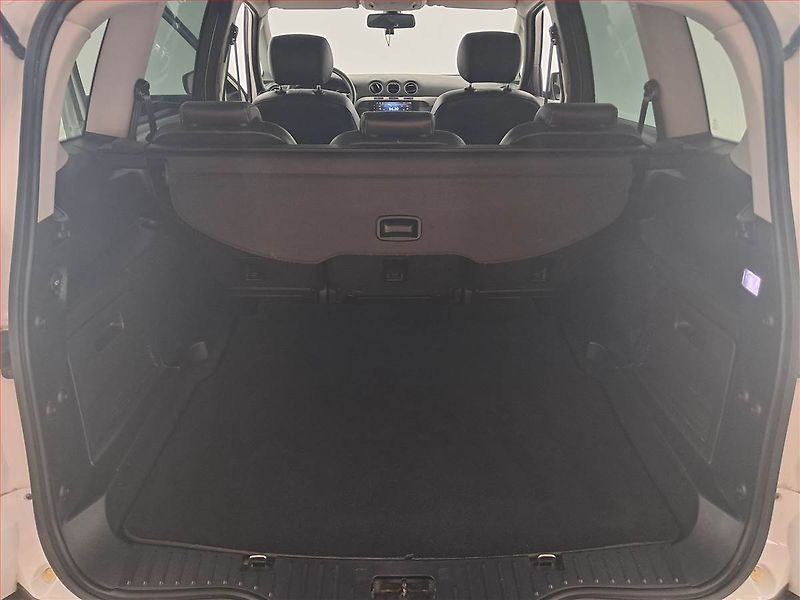 Ford S-MAX (2012) 2.0 TDCi, 7 míst, Serv.kniha - fotka 14 z 23