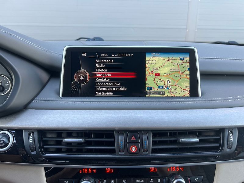 BMW X5 30d xDrive-2019 ALU - fotka 28 z 36