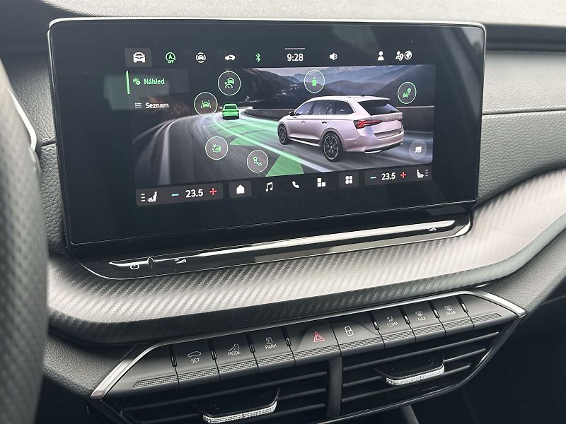 Škoda Octavia (2025) Combi 1.5 TSI M-HEV DSG Sportl - fotka 22 z 35