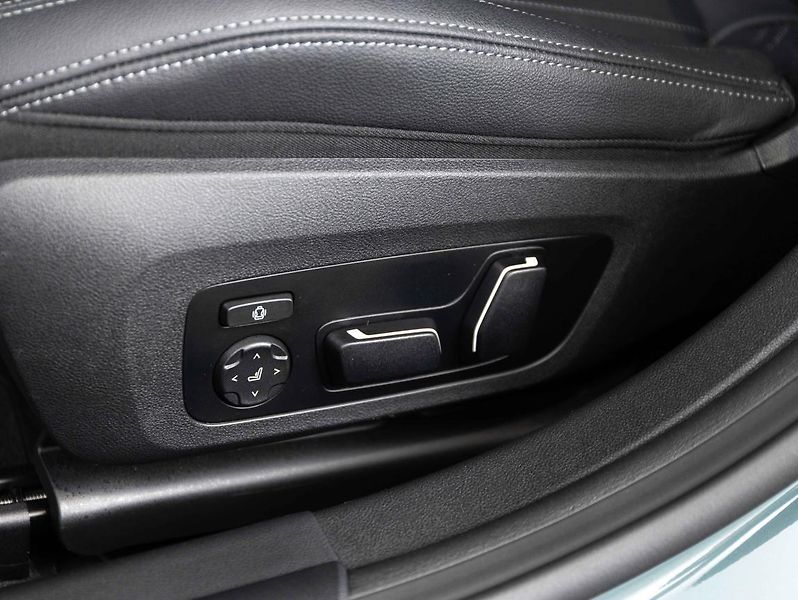 BMW Řada 4 M440i xDrive Gran Coupé - fotka 18 z 21