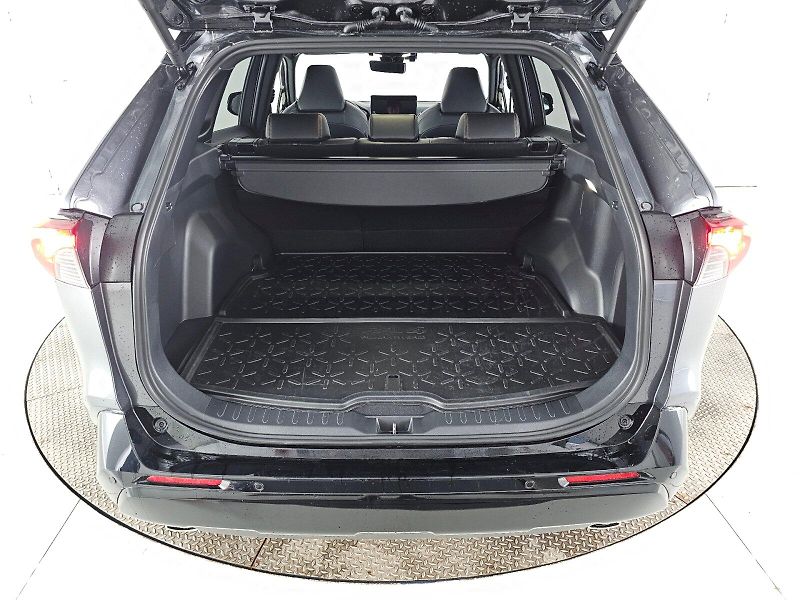 Toyota RAV4 (2025) 2.5PHEV 309k 4X4 EXECUTIVE SKY - fotka 27 z 28