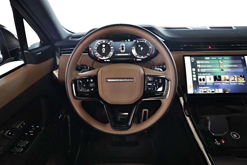 Land Rover Range Rover Sport (2024) - fotka 13 z 19