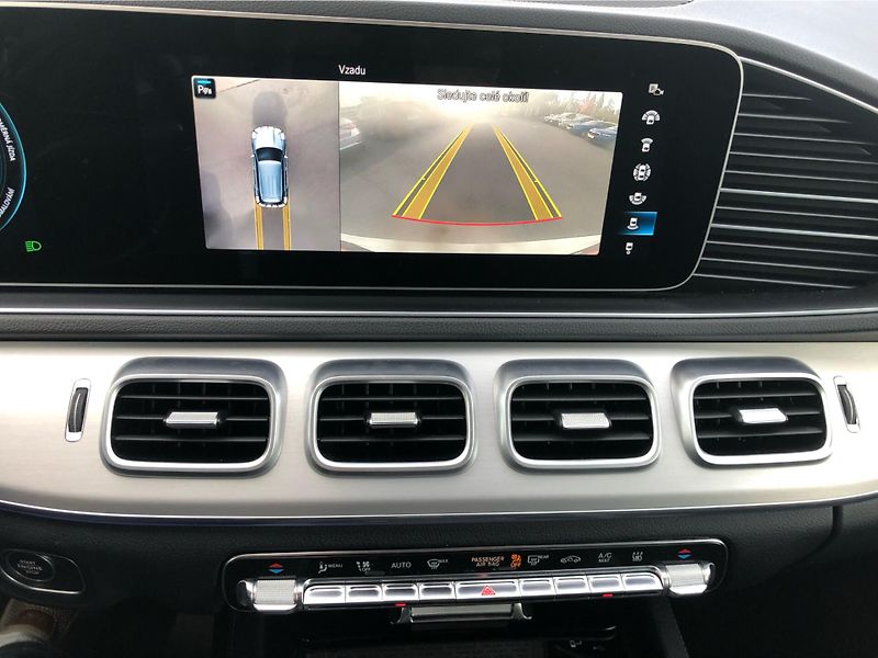 Mercedes-Benz GLE 350 de 4MATIC - fotka 22 z 30
