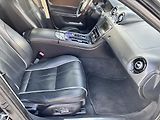 Jaguar XJ (2010) 3.0V6D Alu kola, rezervace - náhled 17