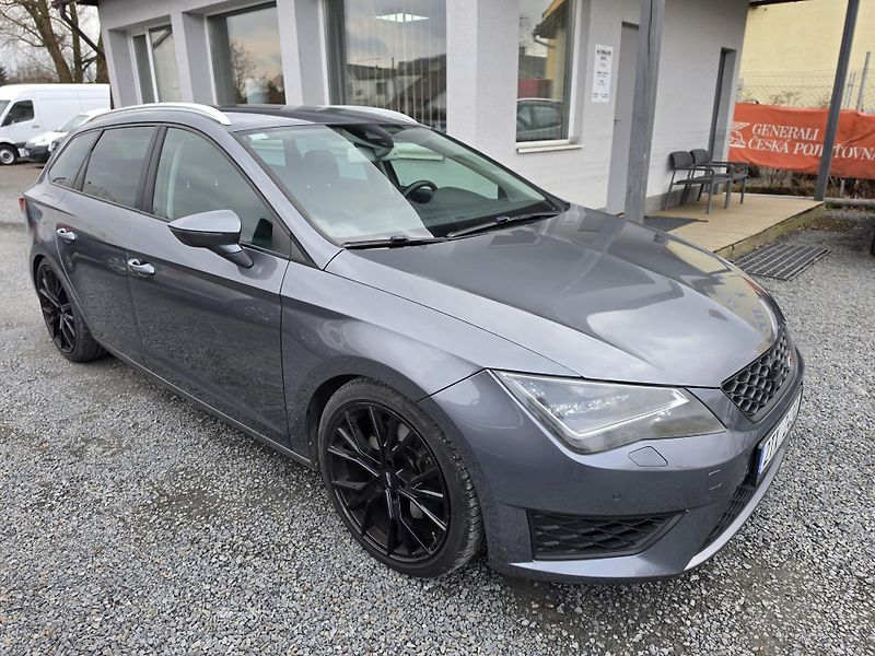 Seat Leon 2.0 TDI FR Led - fotka 1 z 22