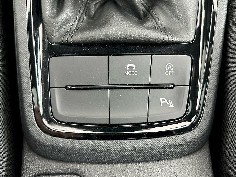 Škoda Kamiq (2025) DSG 1.5TSI 110kW Monte Carlo - fotka 24 z 33