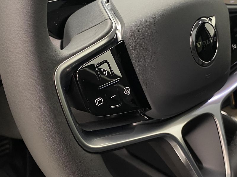 Volvo ES90 (2026) PURE ELECTRIC EXT.SINGLE ULTRA - fotka 26 z 75