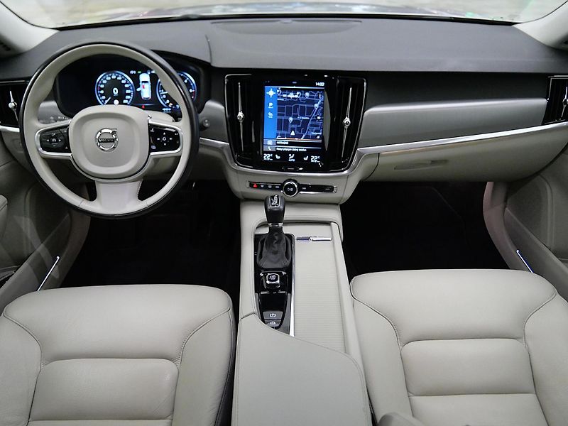 Volvo V90 - fotka 5 z 25