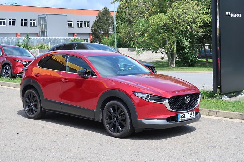 Mazda CX-30 2,0 G122 Homura ČR, záruka - fotka 2 z 31