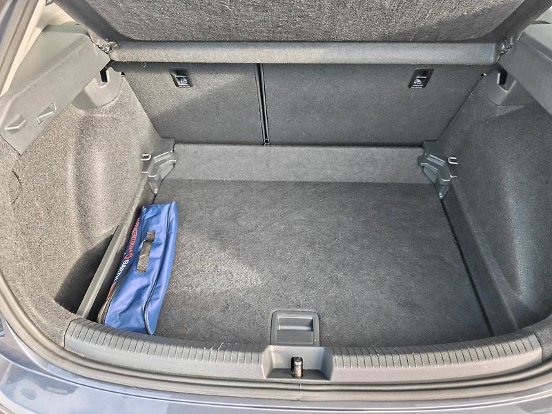 Volkswagen Taigo Life 6G 1,0TSi - fotka 23 z 23