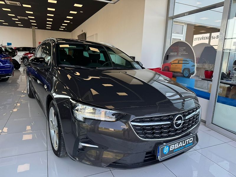 Opel Insignia 2.0CDTi 128kW GSLine AT8 - fotka 3 z 17