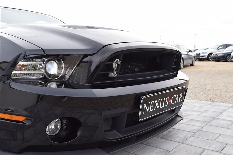 Ford Mustang 5,8 SHELBY GT500 485KW EU VERZ - fotka 14 z 43