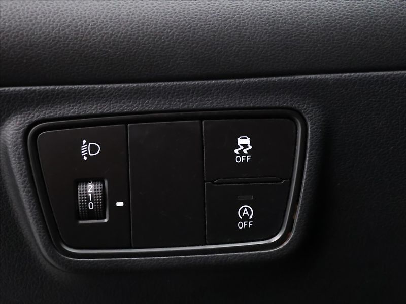 Hyundai Tucson 1,6 T-GDI 132 kW Smart DPH CZ - fotka 14 z 32