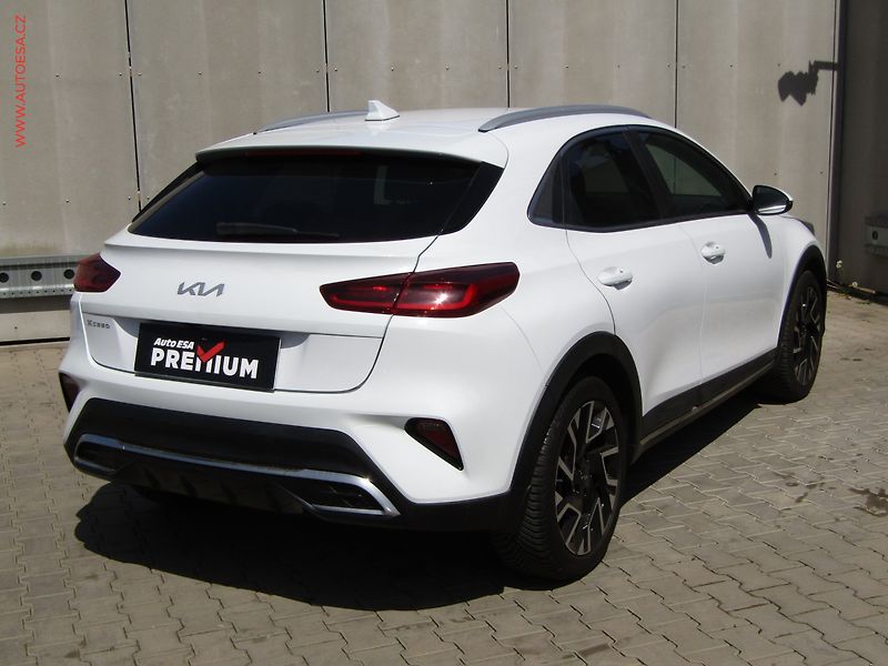 Kia XCeed (2023) 1.5 TGDi, ČR, AT, navi - fotka 4 z 19