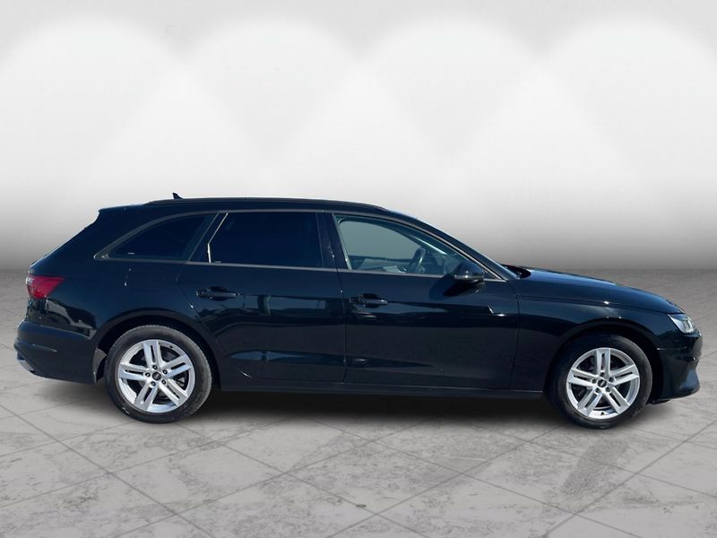 Audi A4 Avant 35 TDi - fotka 8 z 27
