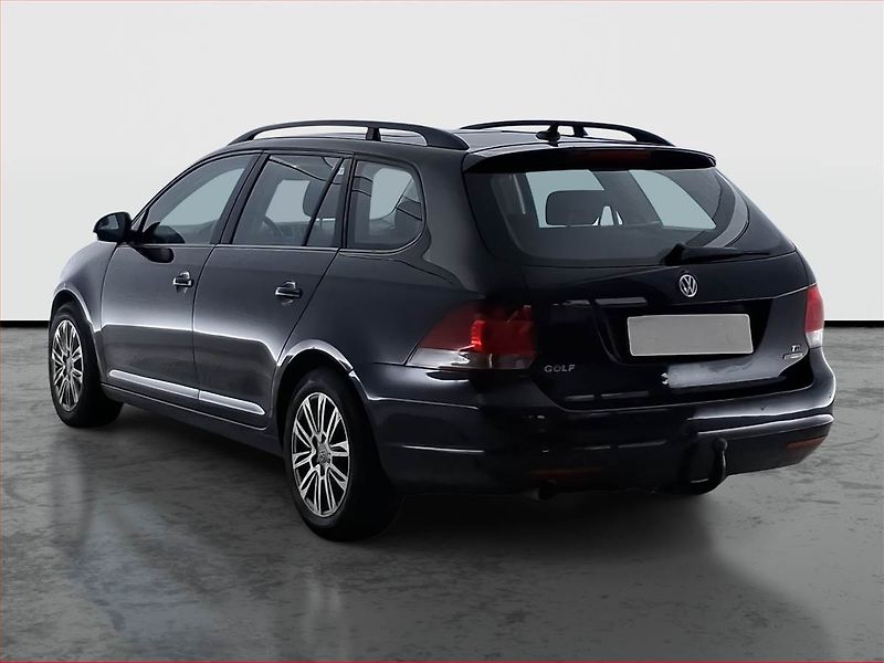 Volkswagen Golf (2010) 1.6 TDI, po STK, Tažné - fotka 4 z 18
