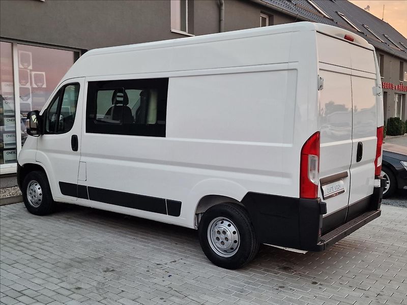 Citroën Jumper 2.2HDi L2H2 103kW,6míst,1.Maj - fotka 7 z 41
