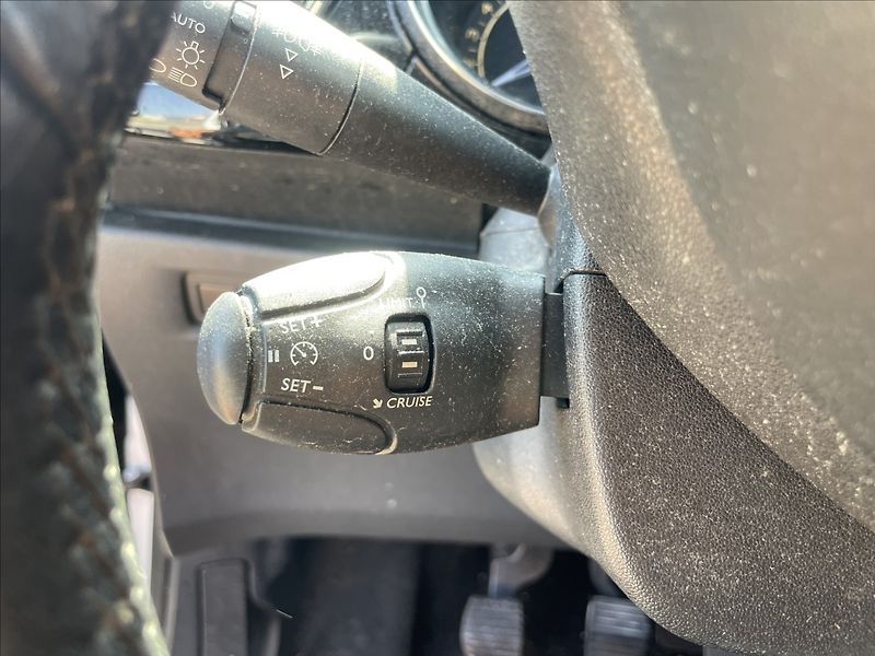 Citroën DS3 1,4 i 70kw Klimatronic ESP Tem - fotka 16 z 33