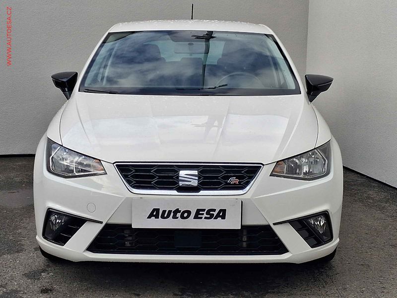 Seat Ibiza (2018) 1.5 TSi, FR, Navi, +kola - fotka 2 z 18