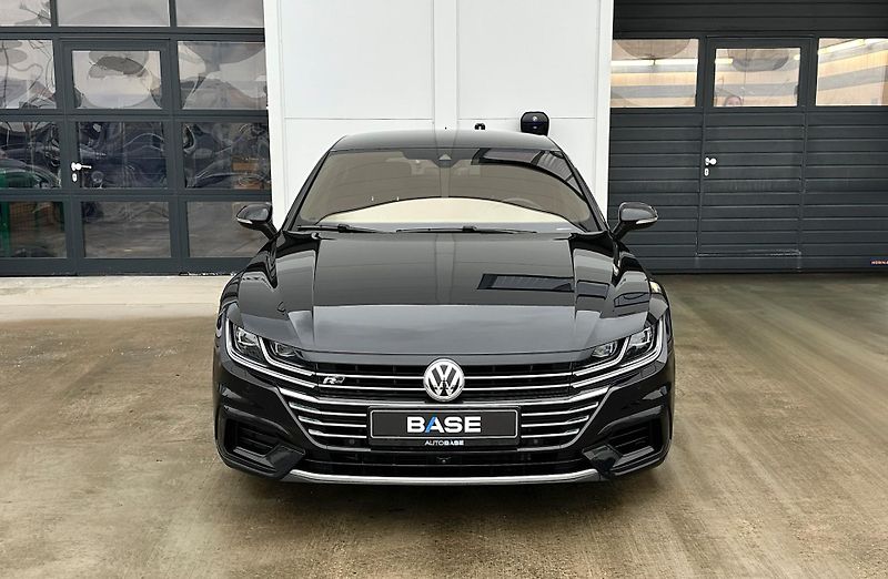 Volkswagen Arteon 2.0BiTDI 176kw DSG 4M R-Line - fotka 2 z 25