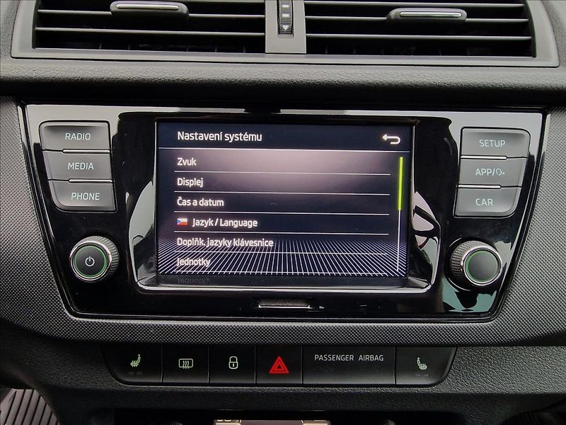Škoda Fabia 1.0 TSI TOUR,ČR,1.Majitel - fotka 28 z 48