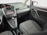 Toyota Verso (2017) 1.8 Valvematic, Automat - náhled 8