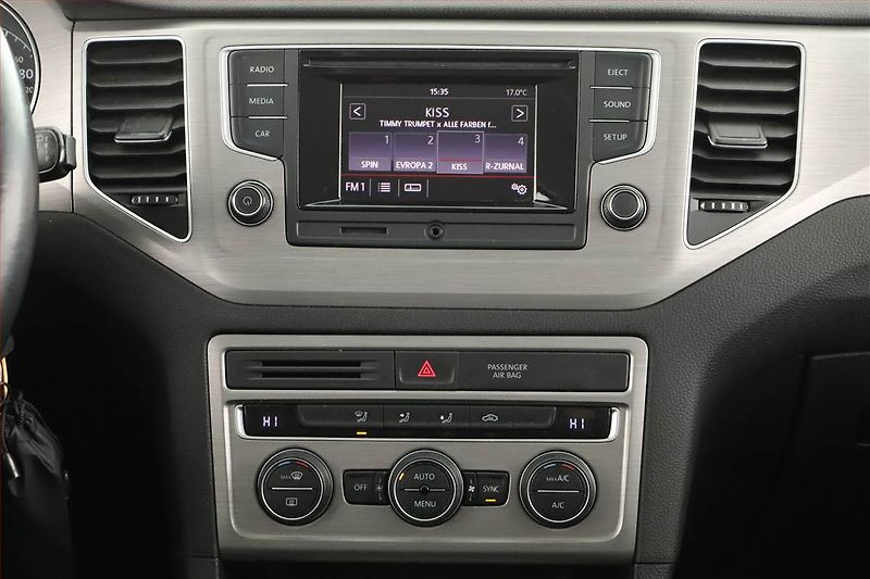 Volkswagen Golf Sportsvan (2014) 1.2 TSI, Tempomat - fotka 10 z 13