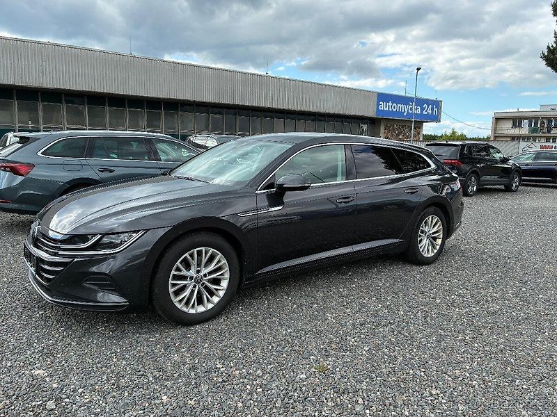 Volkswagen Arteon Shooting Brake 2,0 TDI,TAŽNÉ,KEYLESS,CAR PLAY - fotka 3 z 19