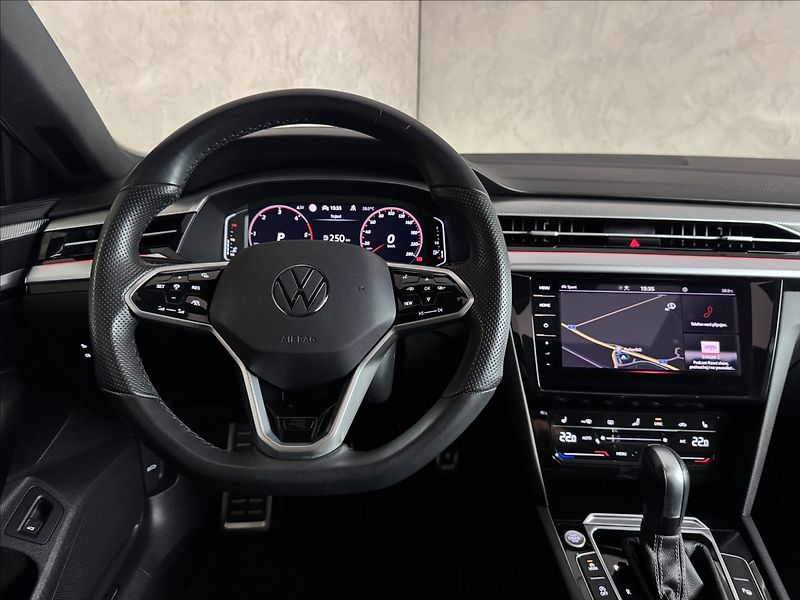Volkswagen Arteon Shooting Brake 2,0 TDi  DSG R-Line LED Assist - fotka 21 z 50